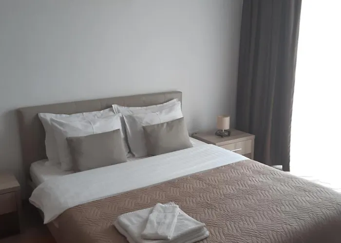 Apartament Marcel - Coresi Mall