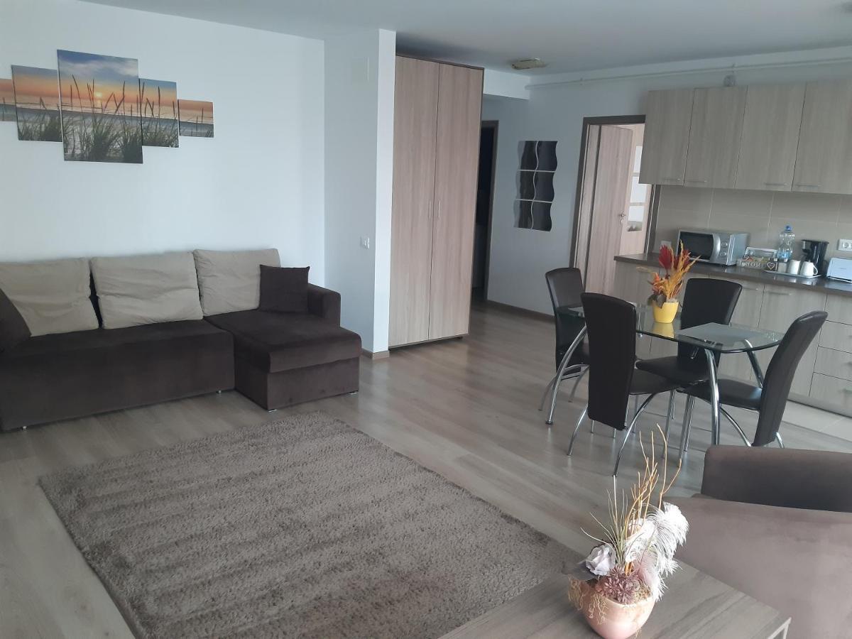 Appartamento Marcel - Coresi Mall *